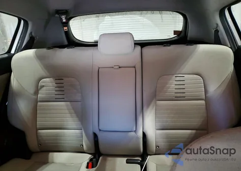 2020 Kia Sportage Lx z USA, uszkodzony, nr VIN KNDPMCAC5L7834385